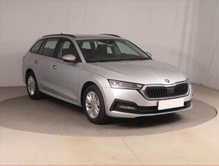 �koda Octavia Ambition 2.0 TDI, �R,1.maj