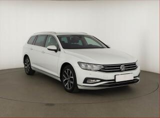Volkswagen Passat Elegance 2.0 TDI, DPH