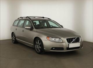 Volvo V70 2.0 D, Tempomat, Park.�senzory