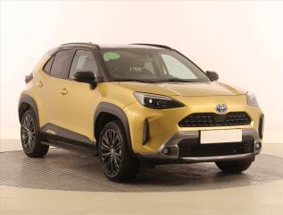 Toyota Yaris Cross r, digi klima, Infotainmetn, v