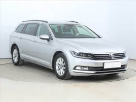 Volkswagen Passat Comfortline 1.6 TDI, Automat