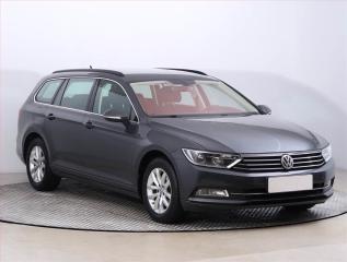 Volkswagen Passat 2.0 TDI, Automat, Navi