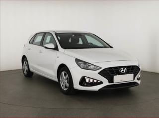 Hyundai i30 1.5 DPI, Serv.kniha, Tempomat