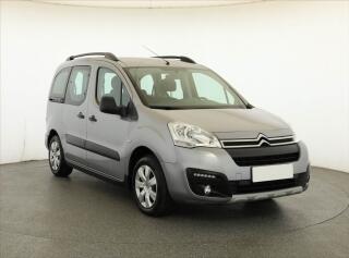 Citro�n Berlingo XTR 1.6 BlueHDi, 5M�st, �R