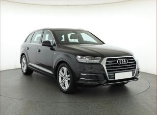 Audi Q7 3.0 TDI, PVOD R, S-LINE
