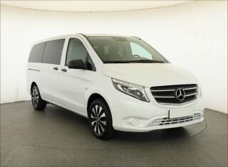 Mercedes-Benz Vito Select 119 CDI 4x4, Bus, 8M�st
