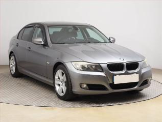BMW 318 d, Park.senzory