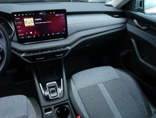 Škoda Octavia (2024) Top Selection 1.5 TSI mHEV - náhled 8
