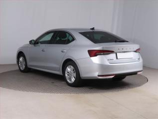 Škoda Octavia (2024) Top Selection 1.5 TSI mHEV - náhled 4