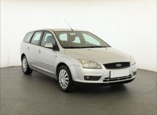 Ford Focus 1.6 16V, po STK, Ta�n�, Klima