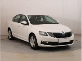 koda Octavia 1.6 TDI, R,2.maj, Bi-Xenony