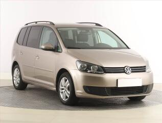 Volkswagen Touran Comfortline 1.2 TSI, �R,1.maj