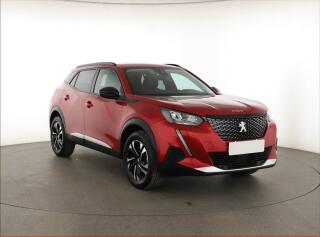 Peugeot 2008 Allure 1.2 PureTech, �R,1.maj