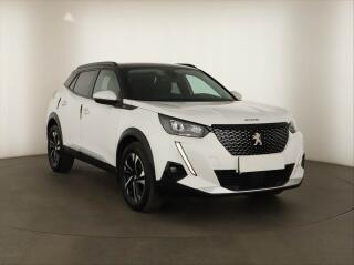 Peugeot 2008 Allure 1.2 PureTech, �R,1.maj