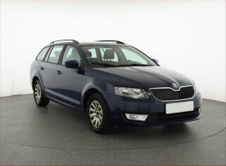 �koda Octavia 1.6 TDI, Serv.kniha, Tempomat