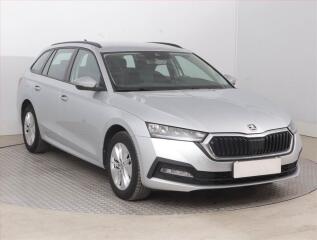 �koda Octavia Ambition 2.0 TDI, �R,1.maj
