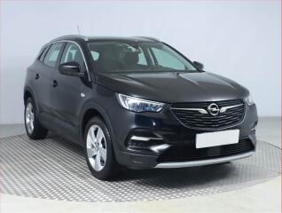 Opel Grandland X 1.2 Turbo, �R,1.maj