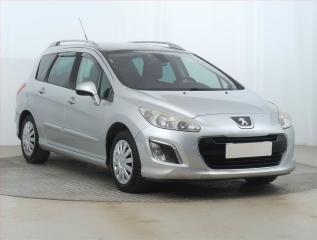 Hyundai i10 1.1, Automat, R,2.maj