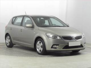 Kia Ceed 1.4 CVVT, Serv.kniha, Tempomat