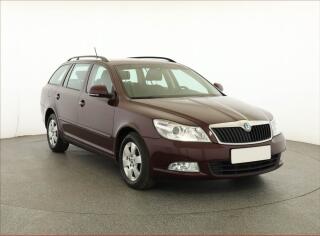 �koda Octavia Elegance 1.6 TDI, Serv.kniha