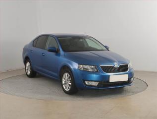 koda Octavia 1.6 TDI, Serv.kniha, Tempomat