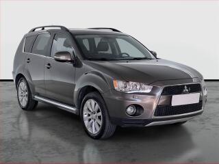 Mitsubishi Outlander 2.2 DI-D, 4X4, 7�m�st