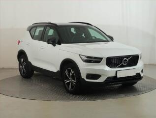 Volvo XC40 R-Design T4 AWD
