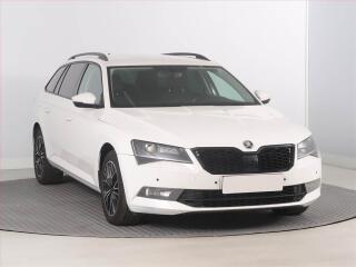 �koda Superb 2.0 TDI, Bi-Xenony, Tempomat