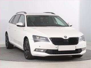 �koda Superb 2.0 TDI, Bi-Xenony, Tempomat