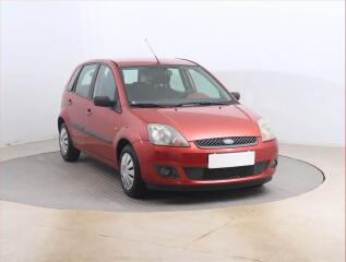 Ford Fiesta 1.3 i, po STK, jezd� v�born�