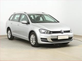 Volkswagen Golf 1.6 TDI, Serv.kniha, Tempomat