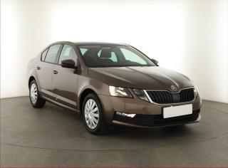 koda Octavia 1.4 TSI, R,1.maj, Tempomat