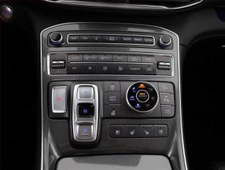 Hyundai Santa Fe (2021) 2.2 CRDi, ČR, 2.MAJ, 4X4 - náhled 11