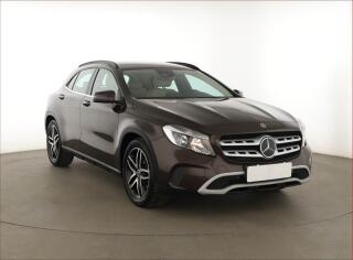 Mercedes-Benz GLA 200 d 4MATIC, 4X4