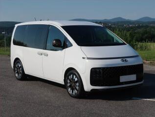 Hyundai Staria 2.2 CRDi
