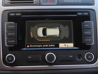 Suzuki Vitara (2019) Premium 1.4 BoosterJet - náhled 16