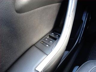 Opel Astra (2011) 1.6 T, Automat, Xenony - náhled 17