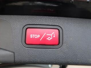 Seat Leon (2007) Sport 2.0 TDI FR, po STK - náhled 12