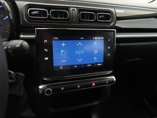 Citroën C3 (2024) Shine 1.2 PureTech, ČR,1.maj - náhled 15