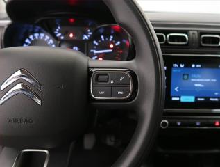 Citroën C3 (2024) Shine 1.2 PureTech, ČR,1.maj - náhled 18