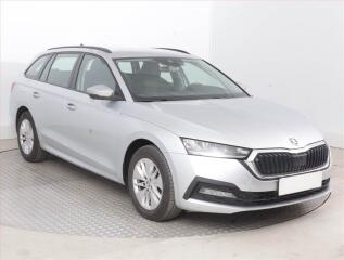 �koda Octavia Ambition 2.0 TDI, �R,1.maj