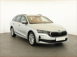 �koda Octavia 1.5 eTSI mHEV, Selection