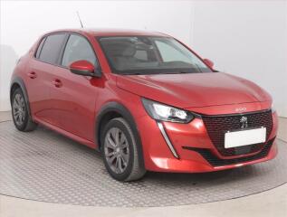 Peugeot 208 50 kWh, SoH 95%, Automat