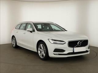 Volvo V90 T4