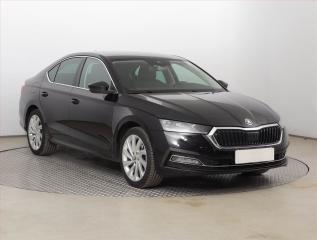 koda Octavia 1.5 TSI, Serv.kniha, Navi