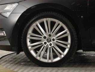 Škoda Superb (2020) Style 1.5 TSI, digi klima - náhled 15
