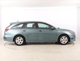 Kia Ceed (2023) Spin 1.0 T-GDI, Serv.kniha - náhled 6