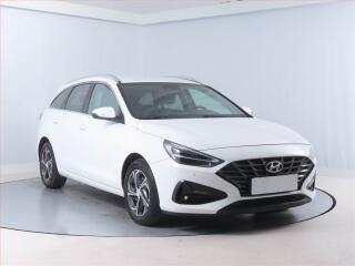 Hyundai i30 1.6 CRDi, �R,1.maj, Serv.kniha