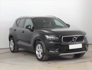 Volvo XC40 Momentum B3