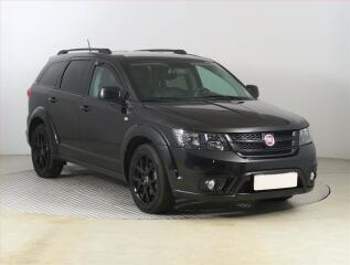 Fiat Freemont 2.0 MultiJet, 7�m�st, Navi